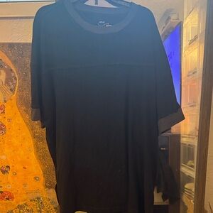 aerie Black Short-Sleeve Crewneck T-Shirt nwt